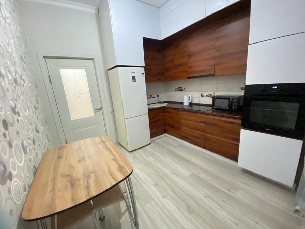 Whitehome In Panorama Park Nur-Sultan  Exterior photo